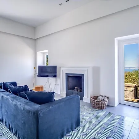 Casa Del Capitano With Heated Pool, Views And Concierge Massa Lubrense